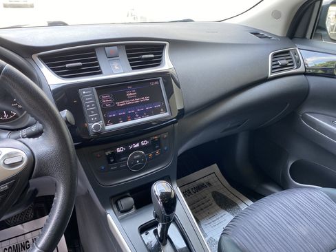 Used 2019 Nissan Sentra SV FWD image 21