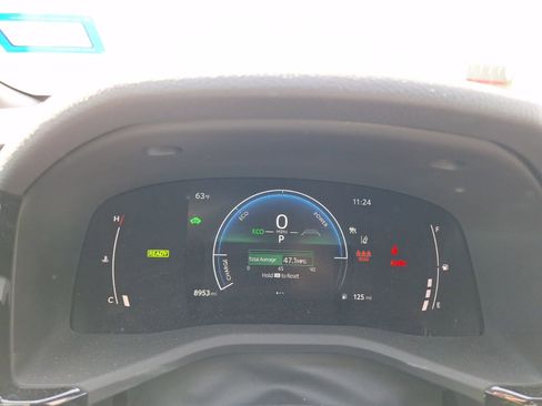 Used 2025 Toyota Camry SE image 20