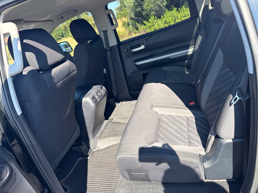 Used 2018 Toyota Tundra SR5 w/ SR5 Upgrade Package RWD image 18
