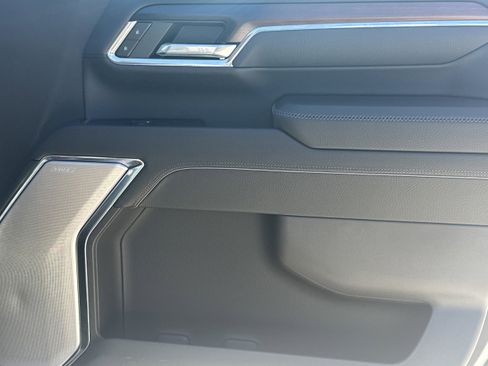 Used 2024 GMC Sierra 2500 Denali w/ Denali Reserve Package image 14