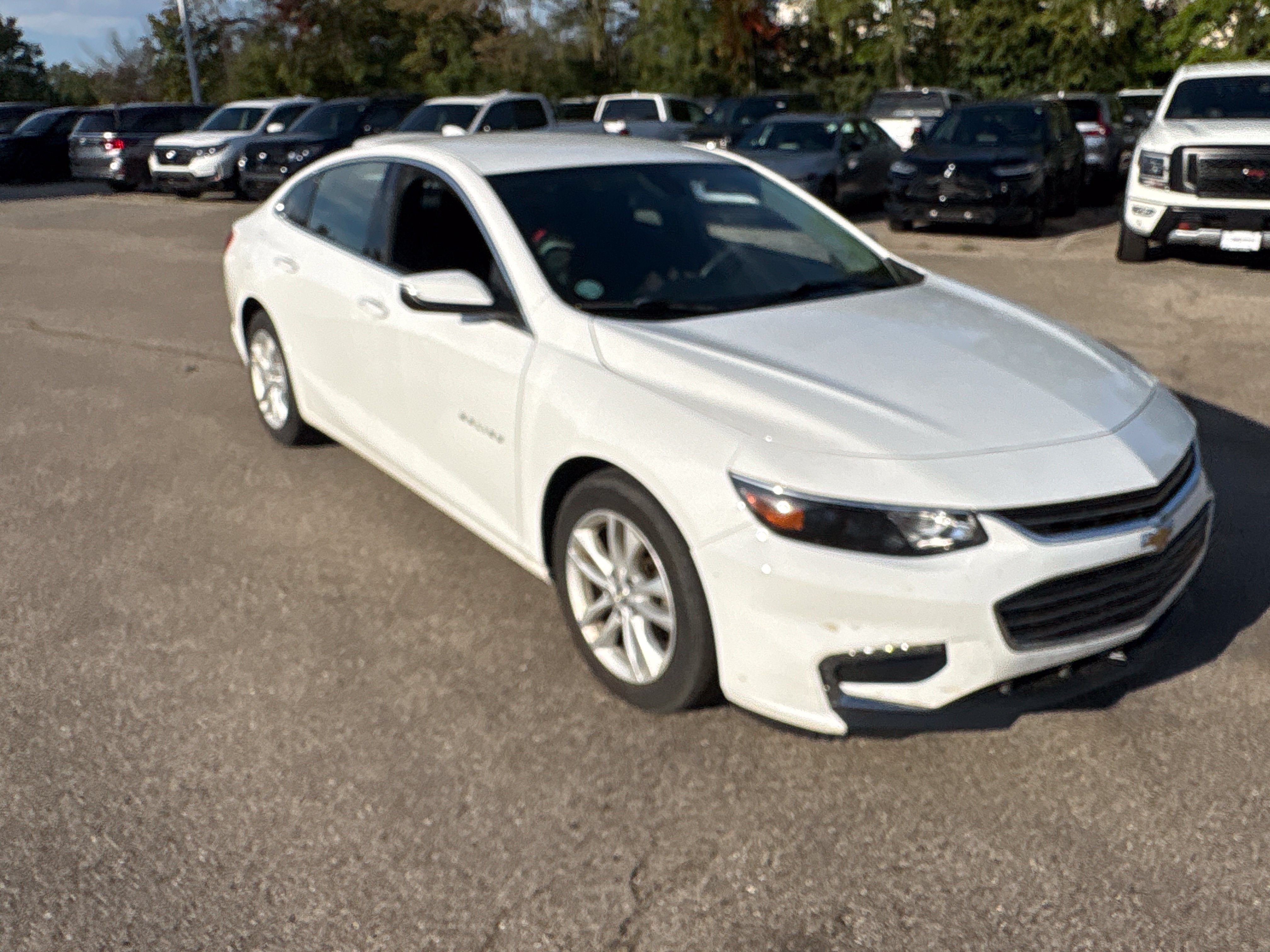 Used 2016 Chevrolet Malibu LT FWD image 17