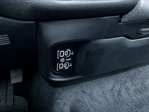 Used 2026 RAM 1500 Tradesman AWD/4WD image 17