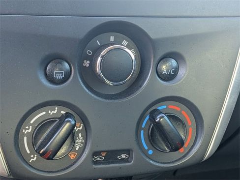 Used 2019 Nissan Versa SV image 22