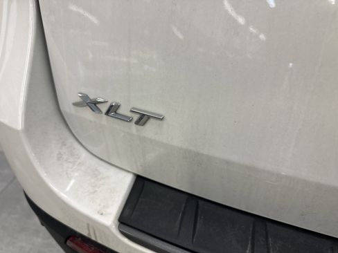 Used 2023 Ford Explorer XLT w/ Equipment Group 202A image 9