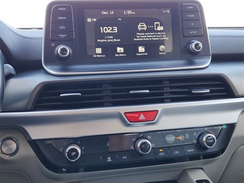 Used 2020 Kia Telluride S image 17