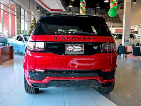 Used 2022 Land Rover Discovery Sport SE R-Dynamic image 6