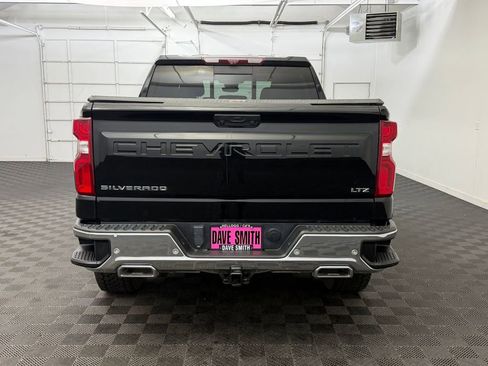 Used 2022 Chevrolet Silverado 1500 LTZ w/ LTZ Premium Package image 9