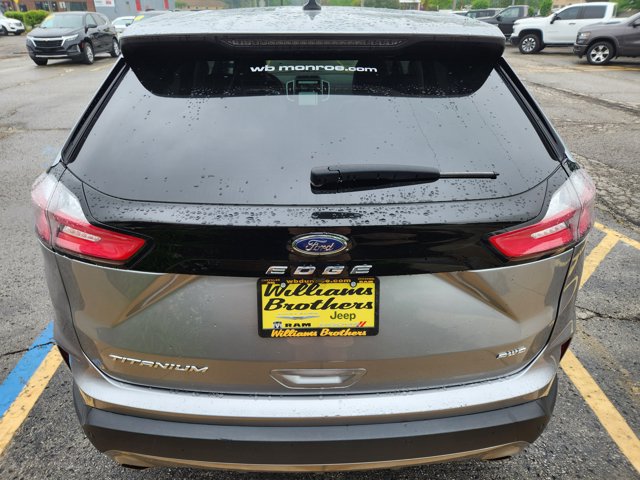 Used 2024 Ford Edge Titanium AWD/4WD image 4