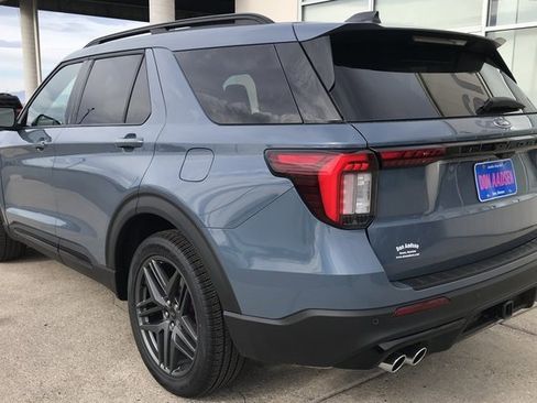 New 2025 Ford Explorer ST w/ Sun And Sound Package image 24