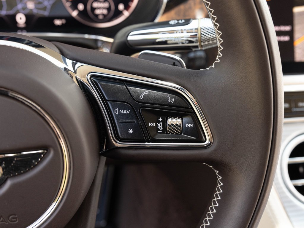 Used 2022 Bentley Continental GT AWD/4WD image 39