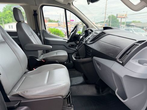 Used 2018 Ford Transit 350 XL RWD image 16