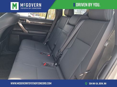 Used 2021 Lexus GX 460 Premium w/ Premium Package AWD/4WD image 22