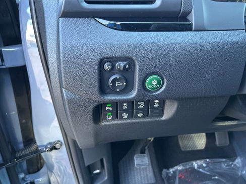 New 2026 Honda Ridgeline Black Edition image 18