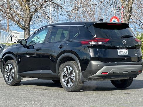 Certified 2023 Nissan Rogue SV image 6