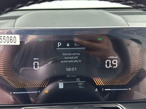 Used 2025 Kia Sorento S image 21