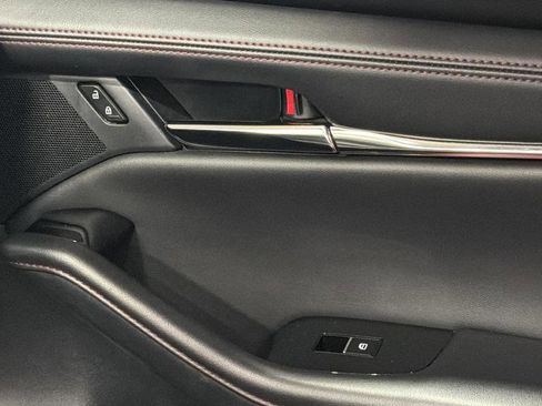 Used 2024 MAZDA MAZDA3 s image 20