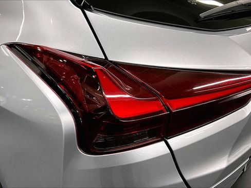 Used 2025 Lexus UX 300h FWD w/ Accessory Package (Z2) image 28