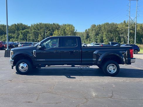 Used 2019 Ford F350 XLT AWD/4WD image 2