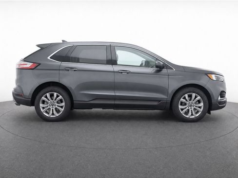 Used 2024 Ford Edge Titanium AWD/4WD image 9