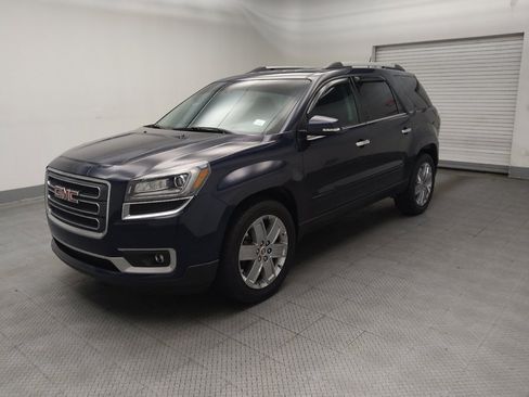 Used 2017 GMC Acadia Limited SLT AWD/4WD image 2