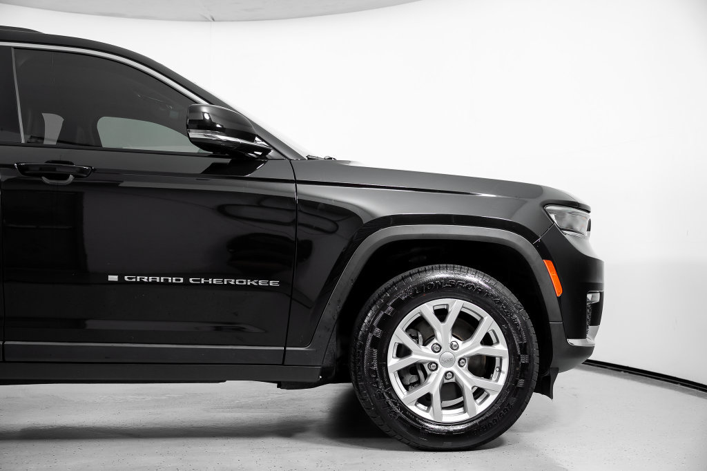 Used 2021 Jeep Grand Cherokee L Limited AWD/4WD image 4
