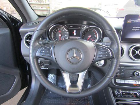 Used 2020 Mercedes-Benz GLA 250 GLA 250 4MATIC SUV image 14