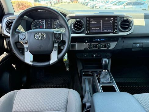 Certified 2022 Toyota Tacoma SR5 RWD image 29