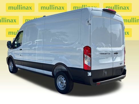 New 2026 Ford Transit 250 148 Medium Roof RWD image 9