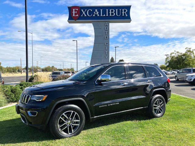 Used 2018 Jeep Grand Cherokee Limited w/ Luxury Group II AWD/4WD image 4