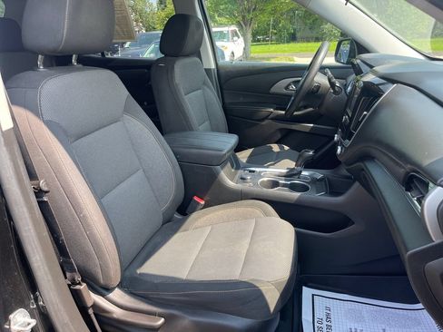 Used 2019 Chevrolet Traverse LS AWD/4WD image 22