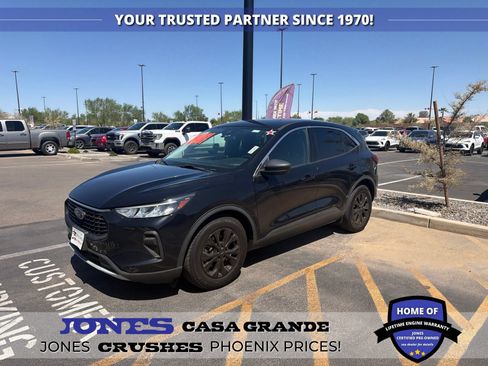 Used 2023 Ford Escape Active FWD image 1