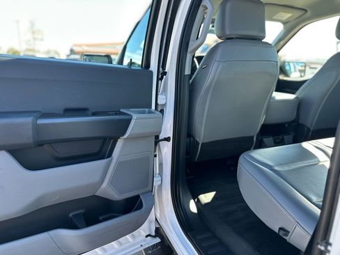 Used 2021 Ford F150 XL w/ Trailer Tow Package image 12