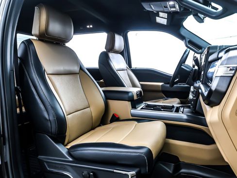 Used 2024 Ford F250 Lariat w/ Chrome Package image 8