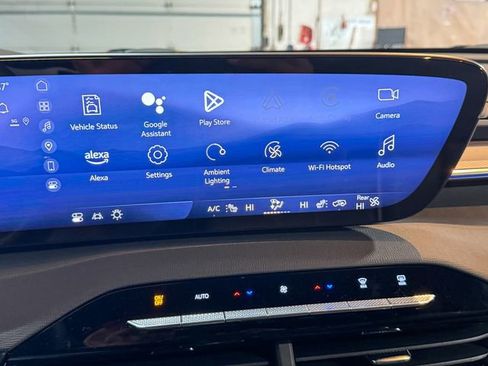 New 2025 Buick Enclave Sport Touring w/ Power Package image 45