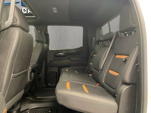 Used 2024 GMC Sierra 1500 AT4 w/ Technology Package image 23