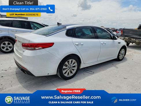 Used 2017 Kia Optima EX w/ Premium Package FWD image 4