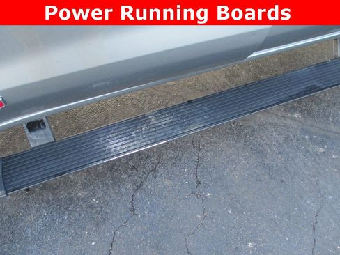 Used 2023 GMC Sierra 1500 AT4 w/ AT4 Preferred Package image 13