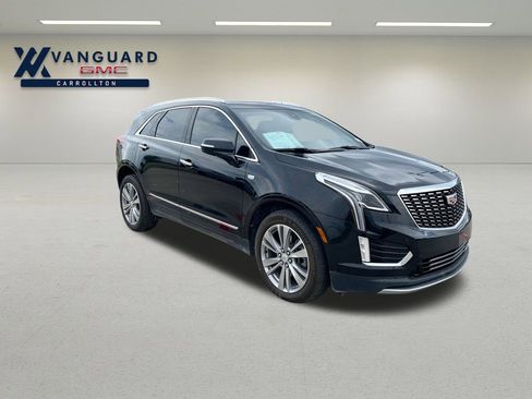 Used 2024 Cadillac XT5 Premium Luxury image 2