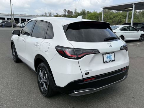 Used 2024 Honda HR-V EX-L image 6