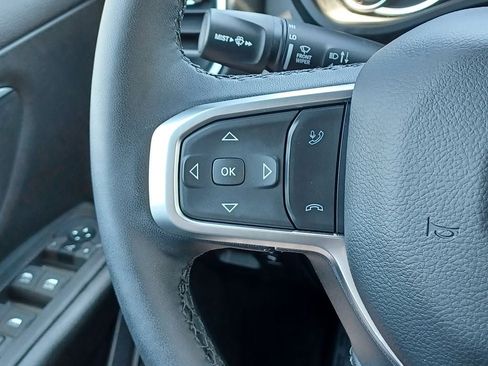 Used 2025 RAM 1500 Big Horn AWD/4WD image 16