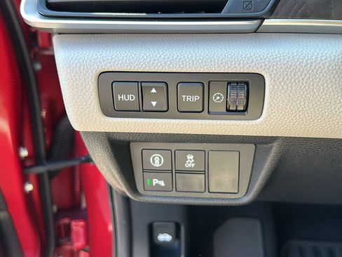 Used 2020 Honda Accord Touring image 16