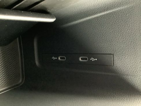 New 2026 Volkswagen Tiguan S image 21