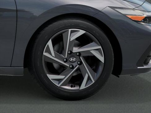 New 2026 Hyundai Elantra SEL Sport Premium image 8