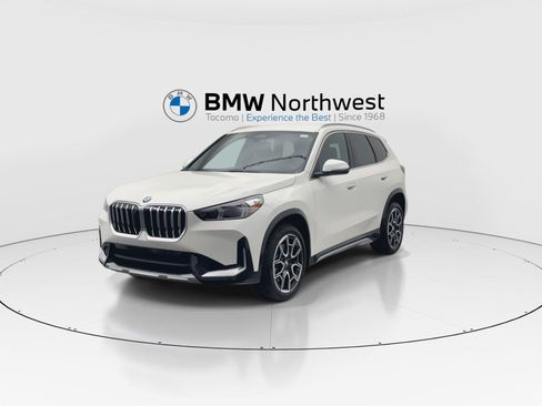 New 2026 BMW X1 xDrive28i AWD/4WD image 9