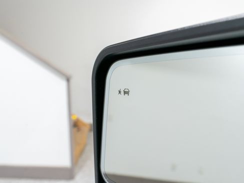 Used 2020 Chevrolet Silverado 2500 High Country w/ Safety Package II image 15