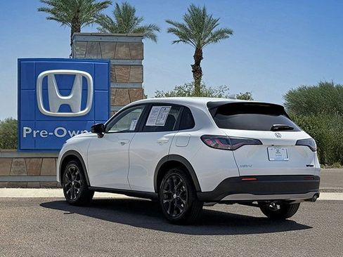 Certified 2025 Honda HR-V Sport image 4