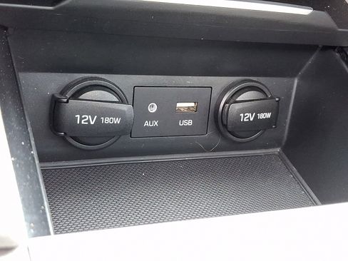 Used 2018 Hyundai Elantra Value Edition image 26