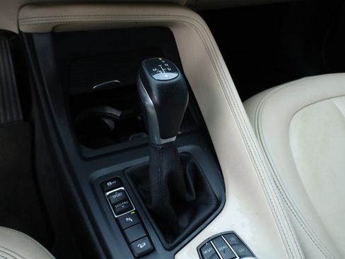 Used 2017 BMW X1 xDrive28i w/ Premium Package image 13