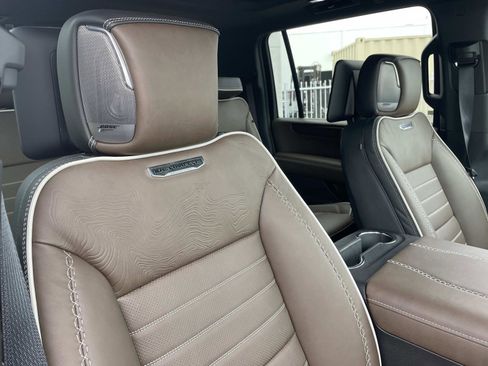 New 2026 GMC Yukon XL Denali Ultimate image 28