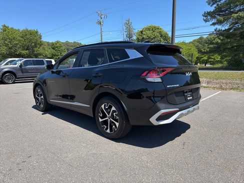 Certified 2025 Kia Sportage EX w/ Premium Package FWD image 6